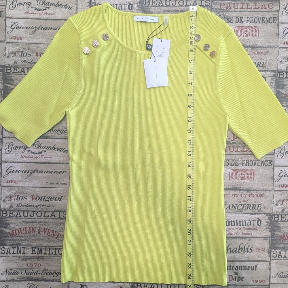 Yellow Fitted Short Sleeve top